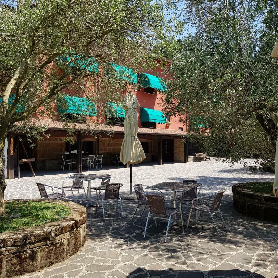 Agriturismo Ricciardelli Villa Contrada  Exterior foto